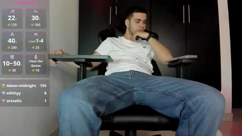 Snapshot of liam_mateo_ chatting on January 13, 4:29 am Liam online show from January 13, 4:29 am