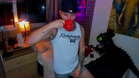 liam online show from March 22, 2:59 am