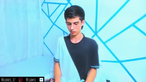 Liam scott77 online show from October 30, 2:13 am