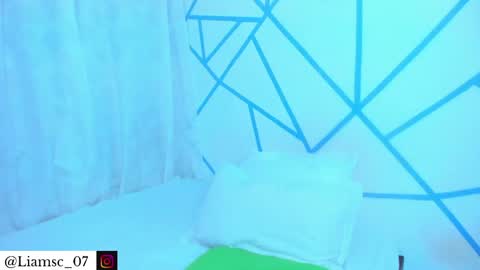 Liam scott77 online show from April 12, 1:54 am