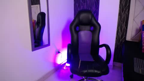 Liam  online show from February 25, 12:15 pm