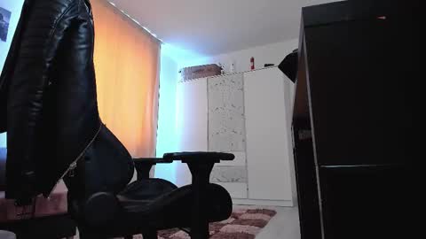 Liam online show from February 22, 7:29 am