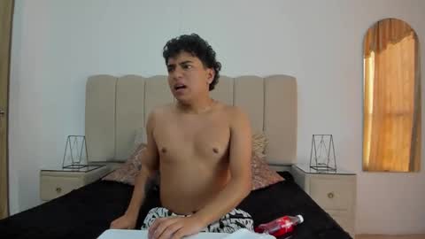 LiamANDjordan online show from December 13, 8:14 pm