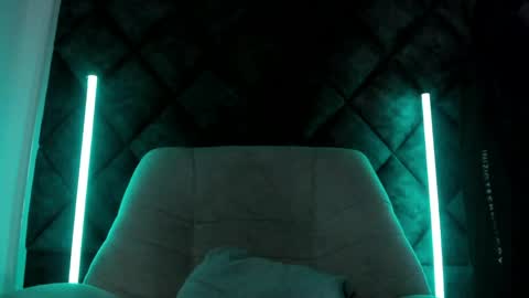 Snapshot of liamkron chatting on May 11, 4:04 pm Liam twink big dick online show from May 11, 4:04 pm