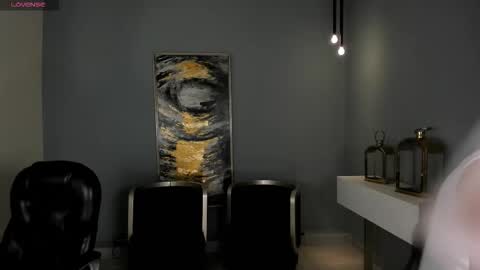 Liam online show from November 30, 3:43 am