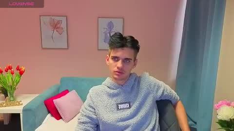 Snapshot of liammerci chatting on November 10, 12:26 pm liammerci online show from November 10, 12:26 pm