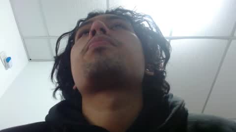 liamrides online show from September 29, 1:11 am