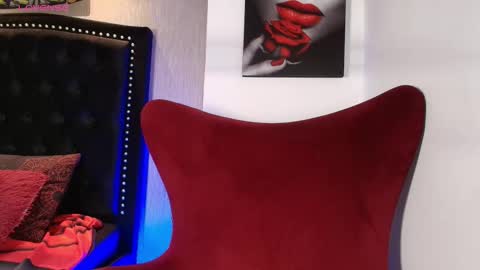 liam online show from October 19, 5:08 am