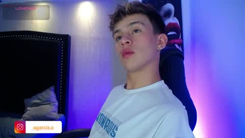 liam online show from April 4, 5:16 am