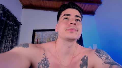 liamwyatt_ online show from March 19, 4:05 am