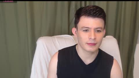 lian_eathan online show from November 13, 9:47 pm