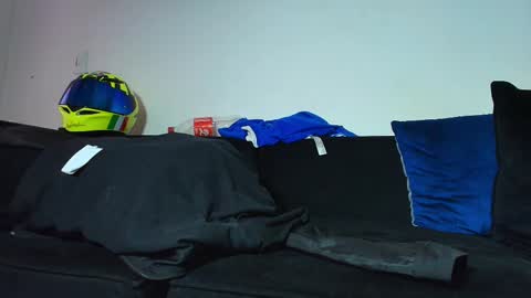 Lian Oconner online show from September 26, 1:04 pm