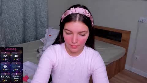 Snapshot of liana_8 chatting on January 8, 2:30 pm liana_8 online show from January 8, 2:30 pm