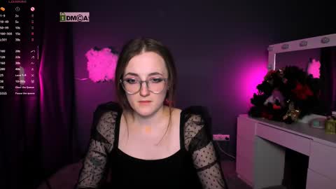 Little Liana  online show from February 27, 2:53 am