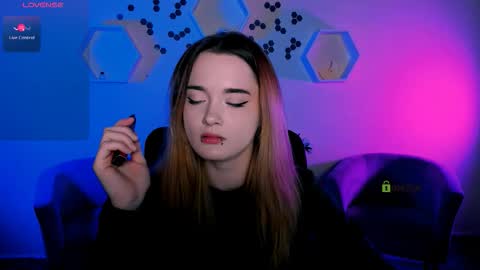 Little Liana  online show from November 28, 8:00 pm