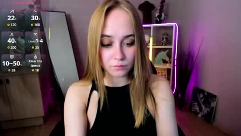Snapshot of lianabright chatting on June 7, 2:05 am Liana online show from June 7, 2:05 am