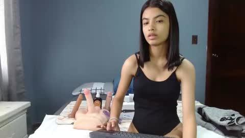 Snapshot of liaortiz69 chatting on December 10, 7:32 pm LiaOrtiz online show from December 10, 7:32 pm