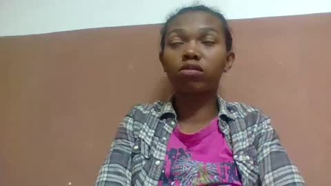 Snapshot of liaraisha chatting on July 12, 2:52 pm liaraisha online show from July 12, 2:52 pm