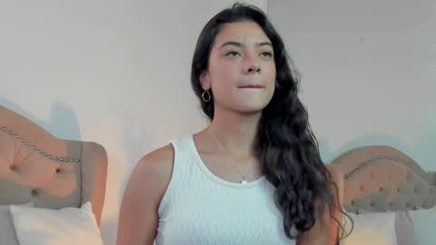 liarave online show from April 8, 9:04 pm