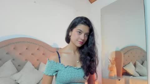 liarave online show from April 28, 8:36 pm