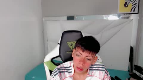 Snapshot of liarr_ chatting on March 2, 8:26 pm LIAR online show from March 2, 8:26 pm