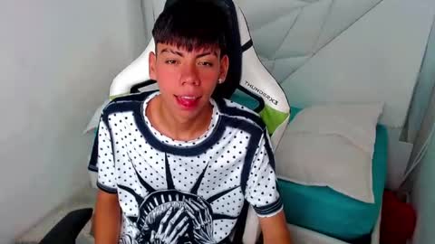 LIAR online show from April 17, 8:23 pm