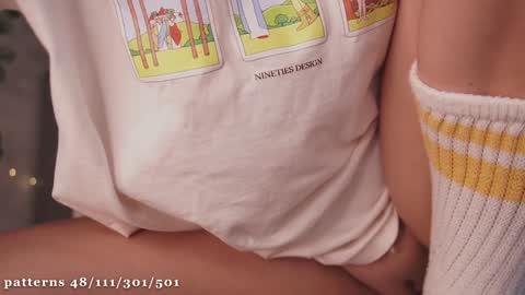 Snapshot of liass_molly chatting on December 29, 9:50 am Molly  you can find Bunny here --  online show from December 29, 9:50 am