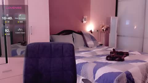 Libby online show from September 27, 11:04 am