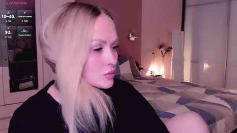 Libby online show from October 15, 9:09 am