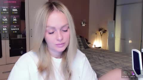 Libby online show from November 12, 9:10 am