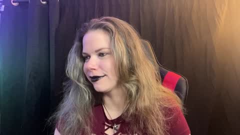 Snapshot of libbydeetzxxx chatting on January 1, 3:02 am Libby Deetz online show from January 1, 3:02 am