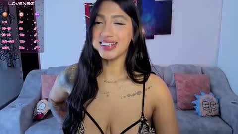 Snapshot of libcam_06 chatting on February 25, 7:23 pm Lib - online show from February 25, 7:23 pm