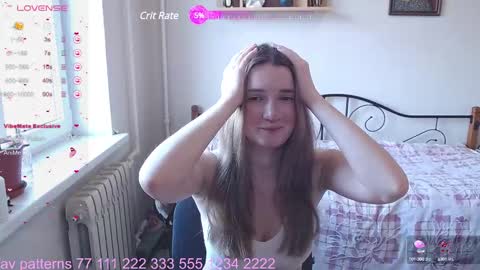 Snapshot of lick_it_up_big_boy chatting on February 14, 12:03 pm Welcome guys in my room Im Claire online show from February 14, 12:03 pm