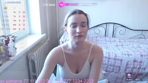 Snapshot of lick_it_up_big_boy chatting on February 17, 12:05 pm Welcome guys in my room Im Claire online show from February 17, 12:05 pm