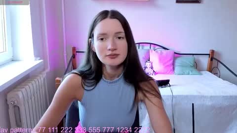 Snapshot of lick_it_up_big_boy chatting on September 13, 12:16 pm Welcome guys in my room Im Claire online show from September 13, 12:16 pm