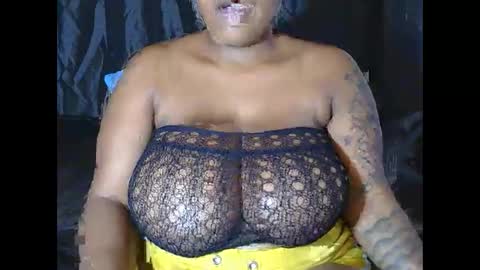 Snapshot of lickabletash98 chatting on January 8, 3:39 pm lickabletash98 online show from January 8, 3:39 pm