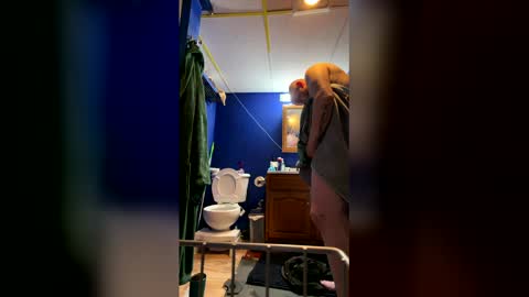 IM A BAD DAWGY WOOF WOOF online show from March 17, 5:49 pm