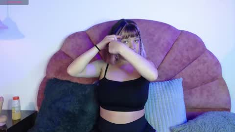 lickpink1_ online show from April 22, 4:04 am