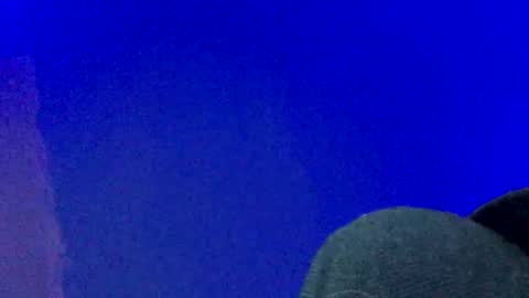 Snapshot of lickyouryoni chatting on December 25, 4:43 pm LickYourYoni online show from December 25, 4:43 pm