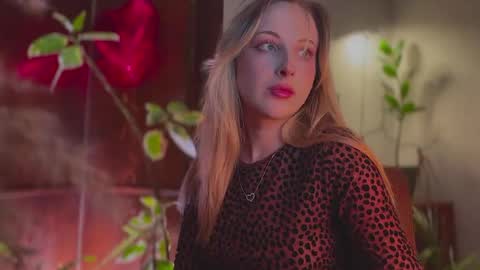 its my birthday today so im offline  but id be so happy if you felt like sending me a birthday love while im away  online show from March 21, 7:06 pm