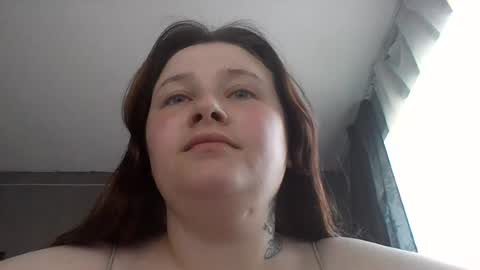light_lunaa online show from June 21, 1:24 pm