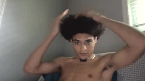 lightskinwithgirth online show from April 7, 7:03 pm