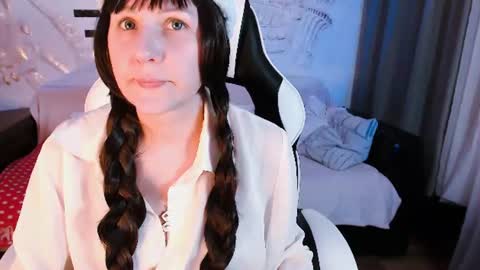 Snapshot of lightsoul_darkmind chatting on July 21, 5:59 pm Katie online show from July 21, 5:59 pm