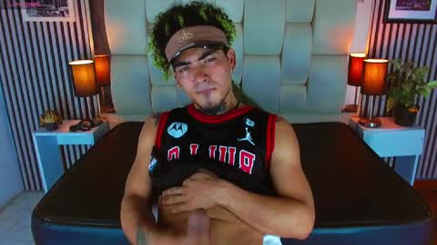 Lihan online show from November 11, 4:18 pm