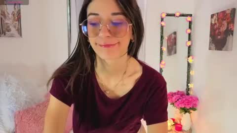 liiaa online show from July 6, 2:36 pm