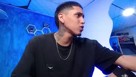 Daniel online show from December 13, 4:38 pm