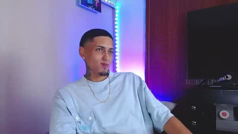 Daniel online show from November 28, 3:14 pm