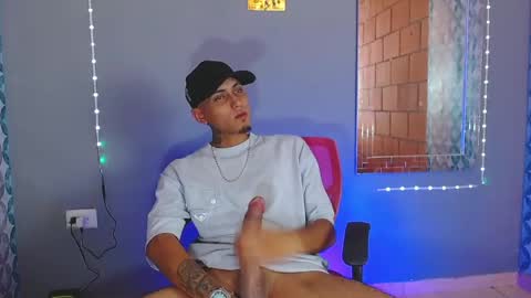 Daniel online show from June 4, 8:59 pm