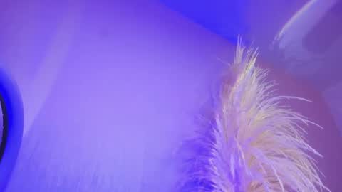 Liiam Luna online show from October 3, 9:06 am