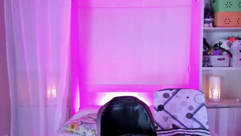         online show from January 10, 11:45 am